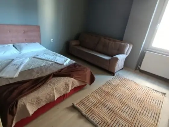1+1 Daire, Sokak Manzaralı, Balkonlu
