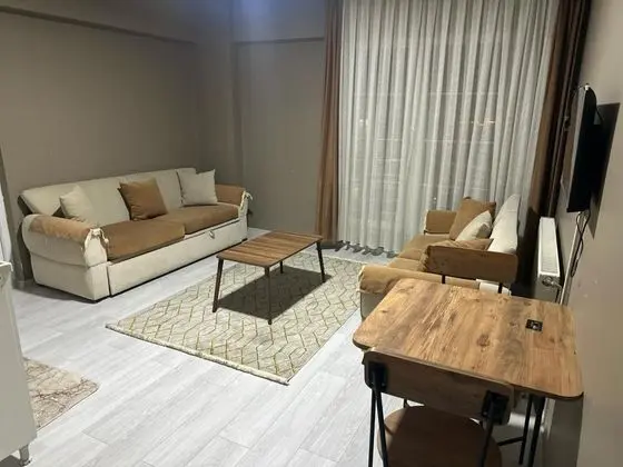 1+1 Daire, Sokak Manzaralı, Balkonlu