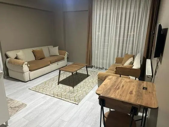 1+1 Daire, Sokak Manzaralı, Balkonlu