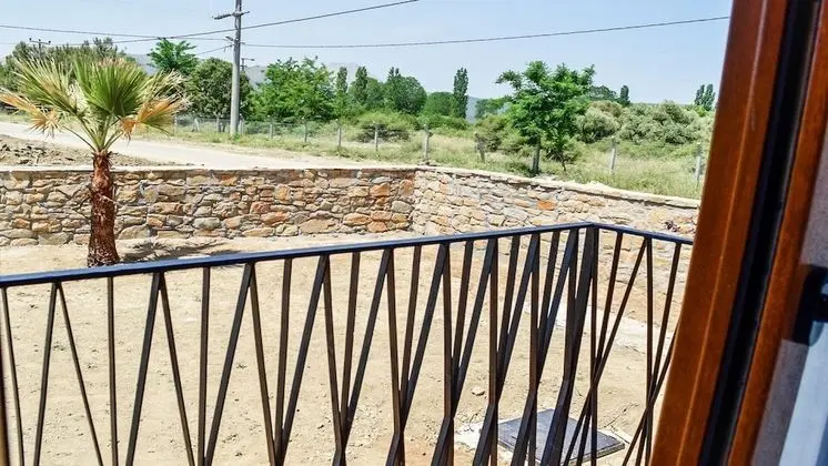 Standard Oda, 1 Büyük (Queen) Boy Yatak, Avlu Manzaralı