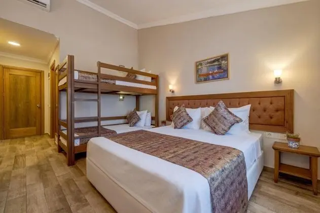 Ranzalı Standart Oda,deniz Manzaralı
