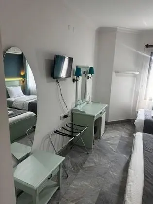 Triple, Bahçe Manzaralı