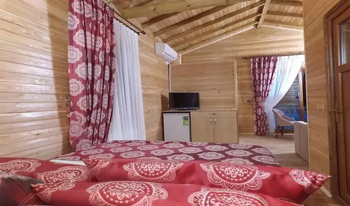 Göl Manzaralı Lux Bungalow