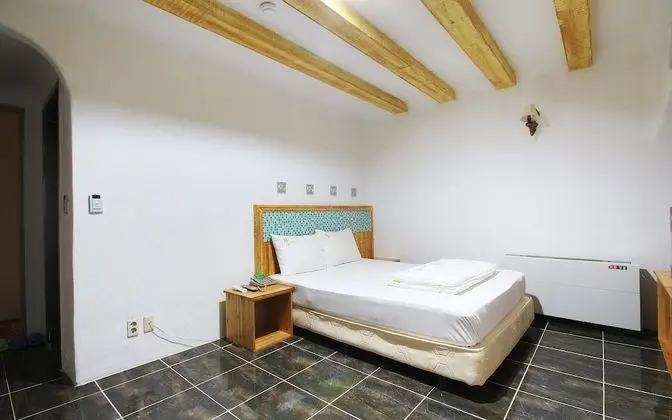 Oda (Special Room)