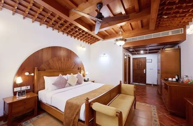 Superior Oda, 1 En Büyük (King) Boy Yatak, Bahçe Manzaralı, Bahçeli