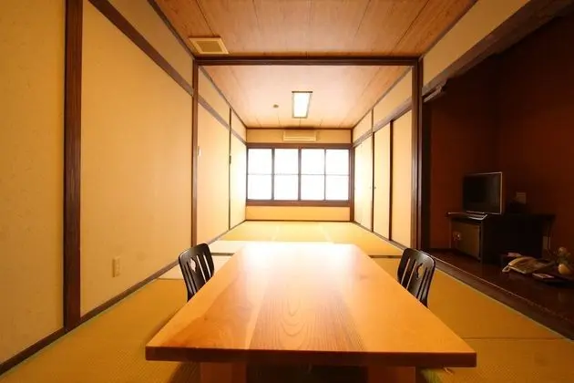 Traditional Oda, Sigara İçilebilir (Japanese Style 2F)