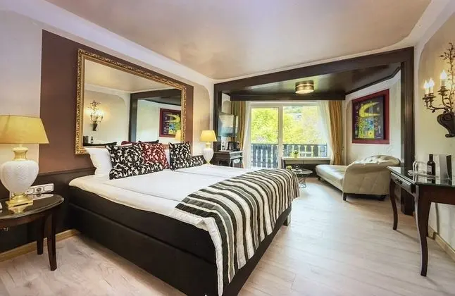 Deluxe Tek Büyük Yataklı Oda