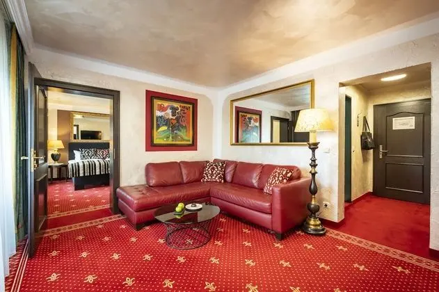 Junior Süit, 1 En Büyük (King) Boy Yatak, Sigara İçilmez, Dağ Manzaralı (Studio)