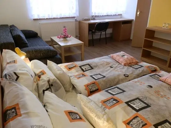 Standard Üç Kişilik Oda