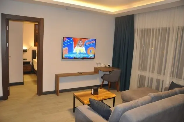 Grand Suit 2+1