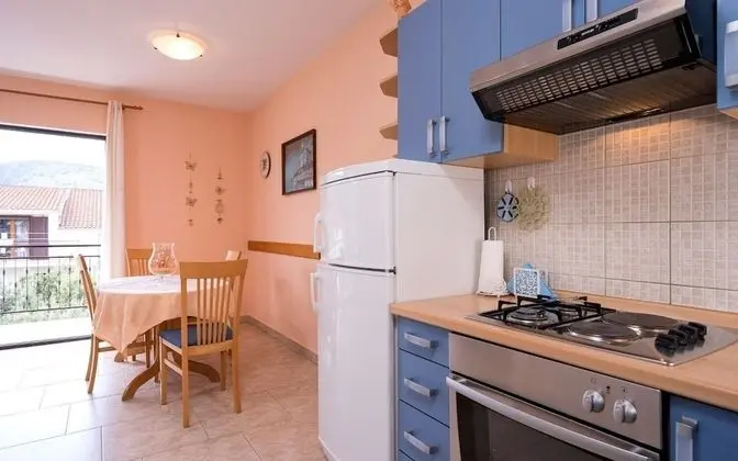 Apart Daire (Gold - 300 m from beach - A2(3+1))