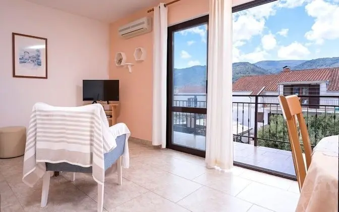 Apart Daire (Gold - 300 m from beach - A2(3+1))