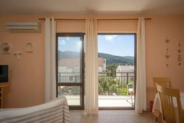 Apart Daire (Gold - 300 m from beach - A2(3+1))