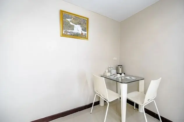 Deluxe Suites Double Room