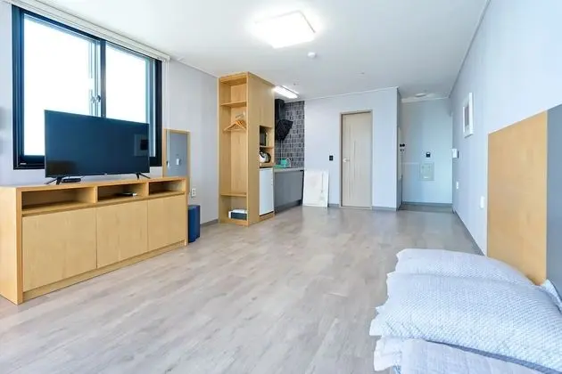 Business Stüdyo, Okyanus Manzaralı, Denize Sıfır