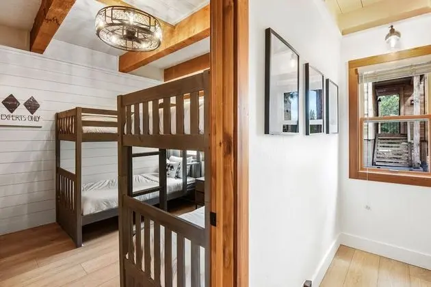Ev, Birden Çok Yatak, Balkon, Dağ Manzaralı