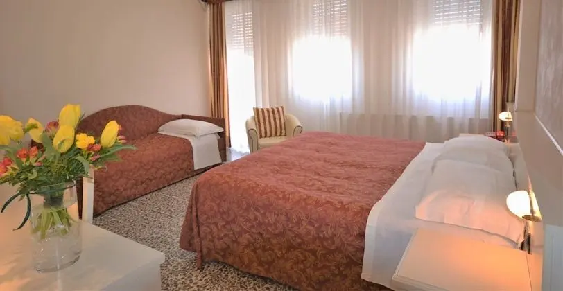 Comfort Üç Kişilik Oda, Balkon