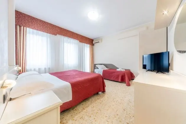 Comfort Üç Kişilik Oda, Balkon
