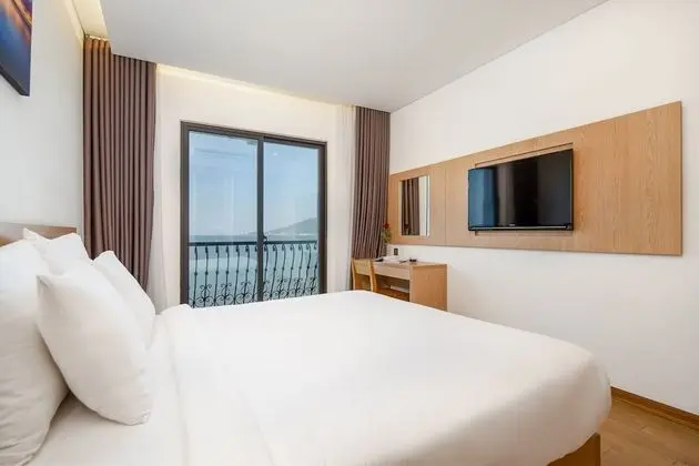 Deluxe Tek Büyük Yataklı Oda, Deniz Manzaralı