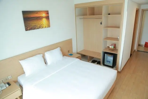 Deluxe Tek Büyük Yataklı Oda, Deniz Manzaralı