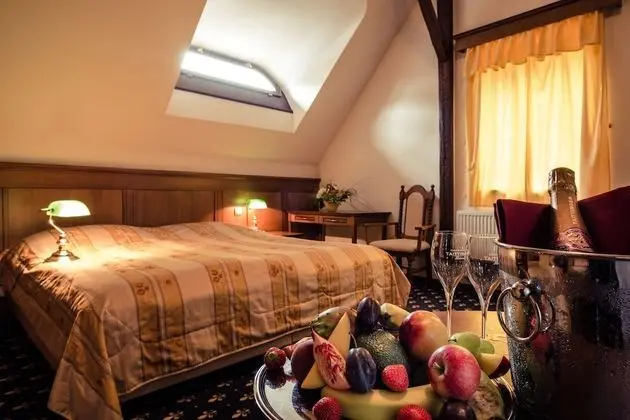 Deluxe Tek Büyük veya İki Ayrı Yataklı Oda, 1 Yatak Odası, Sauna, Nehir Manzaralı