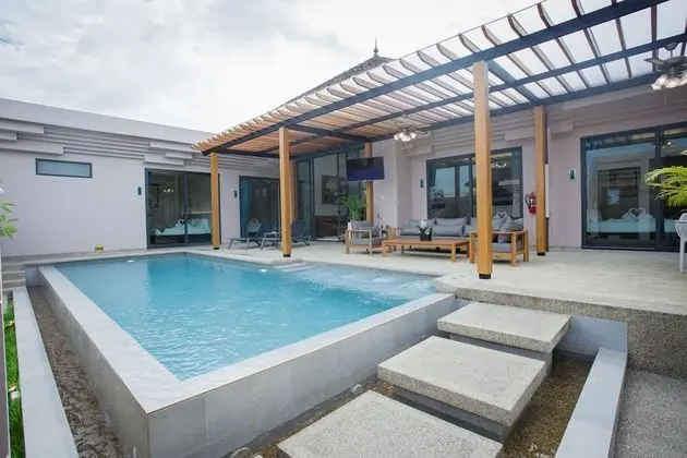Four Bedrooms Private Pool Villa
