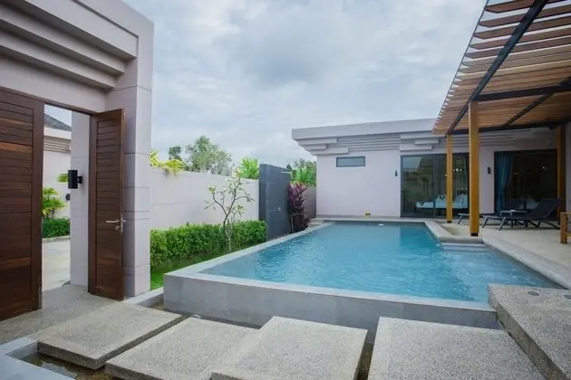 Four Bedrooms Private Pool Villa