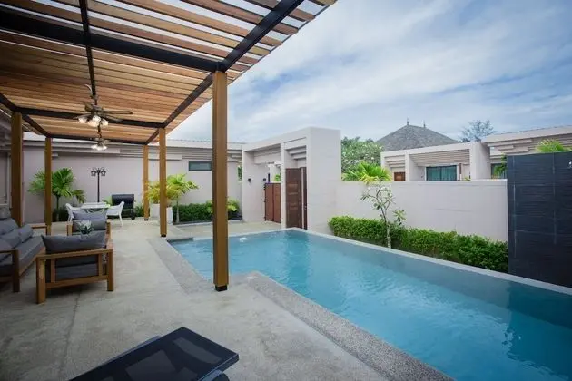 Four Bedrooms Private Pool Villa