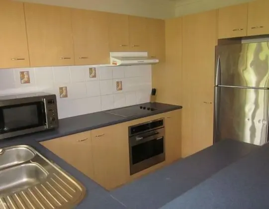 Superior Apart Daire, 2 Yatak Odası, 2 Banyolu, Bahçe Manzaralı