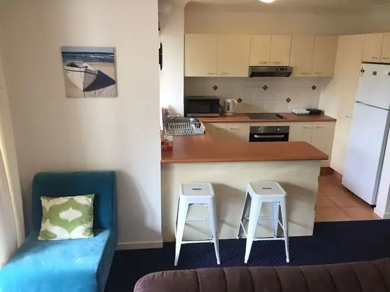 Superior Apart Daire, 2 Yatak Odası, 2 Banyolu, Bahçe Manzaralı