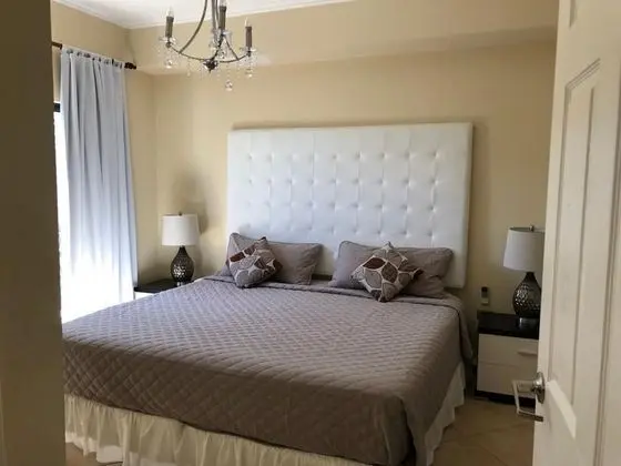 Luxury Condo, 1 Bedroom