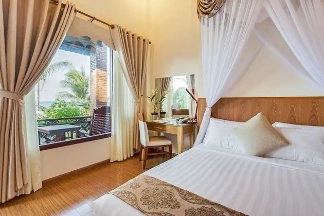 Family Bungalov, Denize Sıfır