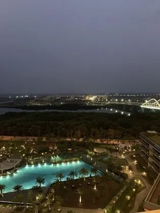 Deluxe Stüdyo, 1 En Büyük (King) Boy Yatak