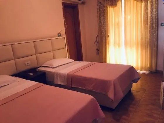 İki Ayrı Yataklı Oda, Balkon