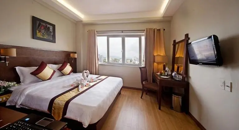Deluxe (Executive Floor, only 5 rooms/ floor)