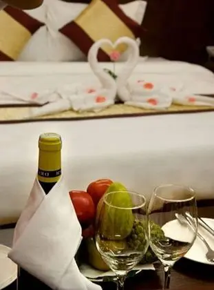 Deluxe (Executive Floor, only 5 rooms/ floor)