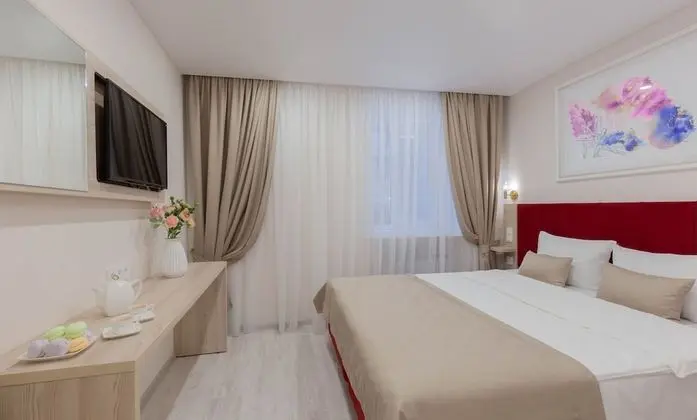 Standard Tek Büyük Yataklı Oda