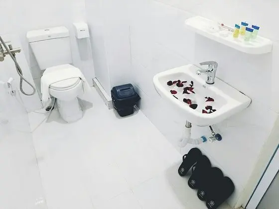 Family Tek Büyük Yataklı Oda