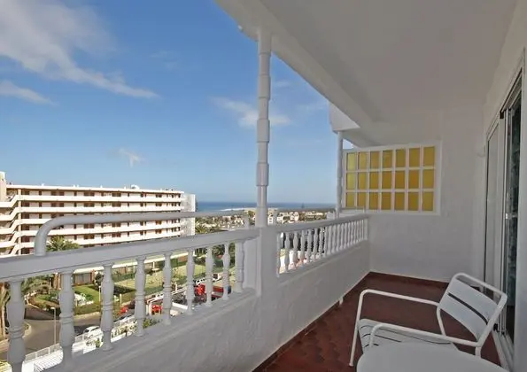 Tek Büyük Yataklı Oda (with balcony)