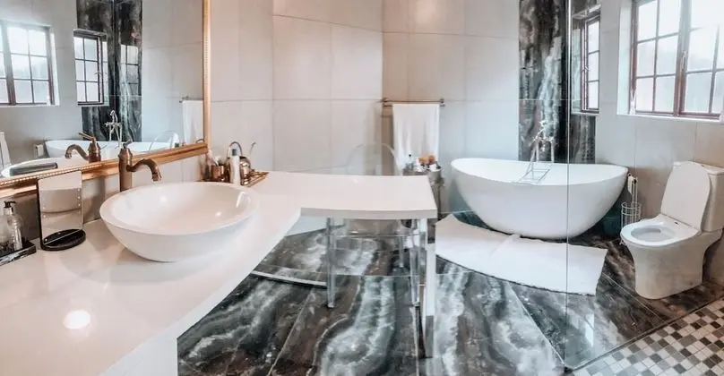 Ev, 5 Yatak Odası, Balkon