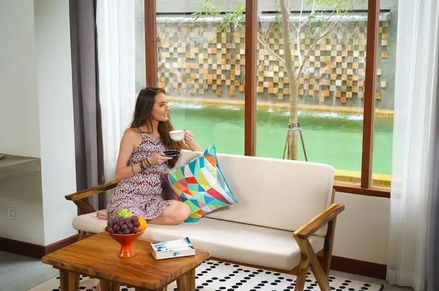 Cabana Suite, Access to Pool (Free One Way Airport Transfer)