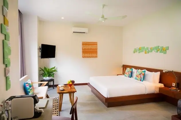 Cabana Suite, Access to Pool (Free One Way Airport Transfer)
