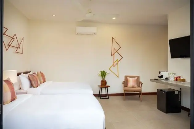 Classic Family Room (Free One Way Airport Transfer)