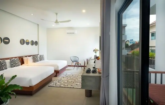 Luxury Family Room (Free One Way Airport Transfer)