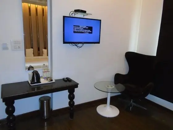 Deluxe Tek Büyük Yataklı Oda, 1 Çift Kişilik Yatak, Sigara İçilebilir, Şehir Manzaralı