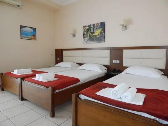 Standard Üç Kişilik Oda