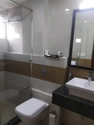 Superior Tek Büyük veya İki Ayrı Yataklı Oda