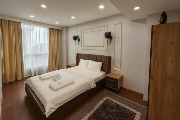 https://images.odamax.com/img/1024x768/odamax/image/upload/Gold_Suit_Otel_Bak_rk_y_City_Center_202602031359493_Pi7_Tool_804270132.jpg