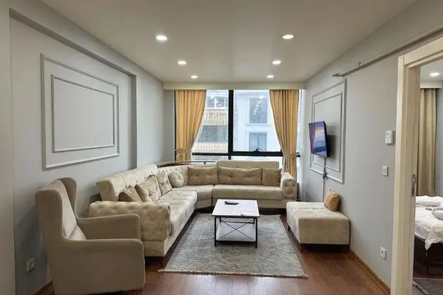https://images.odamax.com/img/1024x768/odamax/image/upload/Gold_Suit_Otel_Bak_rk_y_City_Center_202602031359493_Pi7_Tool_804270133.jpg