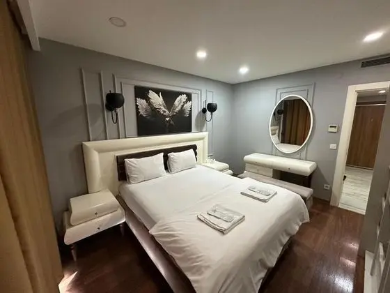 https://images.odamax.com/img/1024x768/odamax/image/upload/Gold_Suit_Otel_Bak_rk_y_City_Center_202602031404184_Pi7_Tool_804269486.jpg